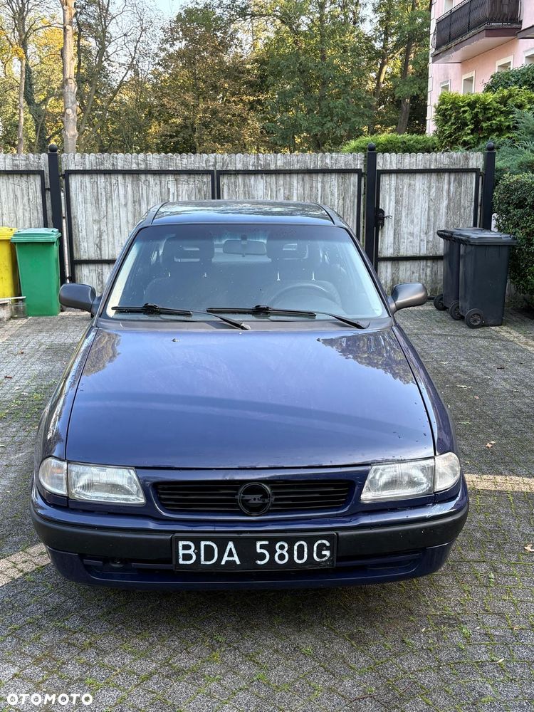 Opel Astra 1999 photo 3