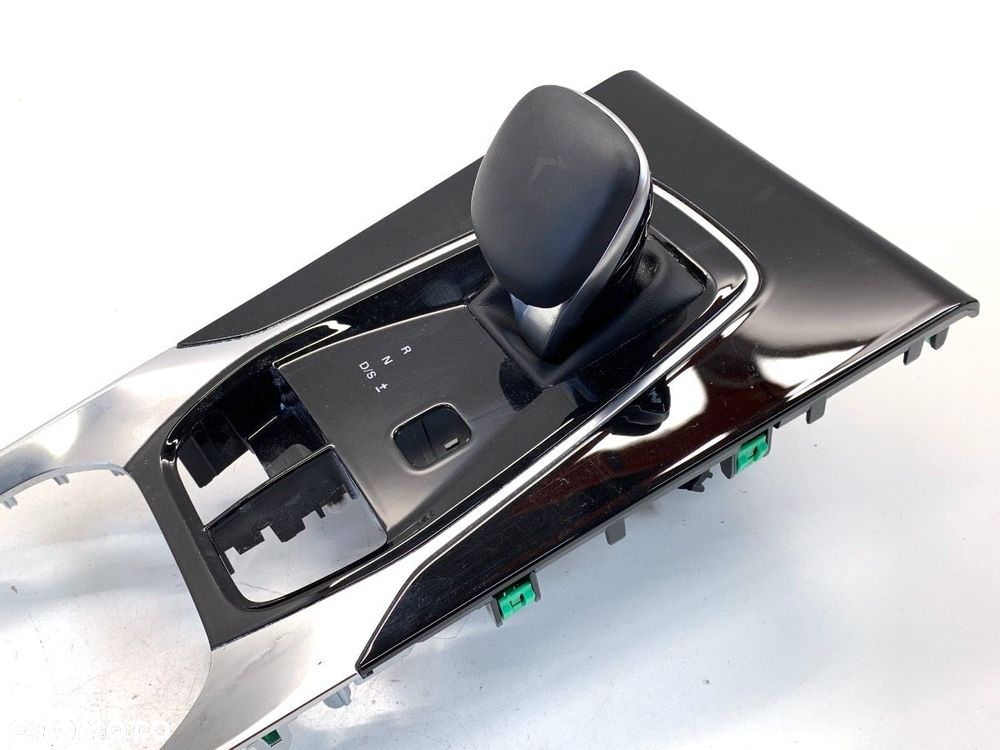 DŹWIGNIA ZMIANY BIEGÓW  MG (SAIC) HS 2018 - 2022 1.5 20 T 124 kW [169 KM] benzyna 2018 - 2022 - 1