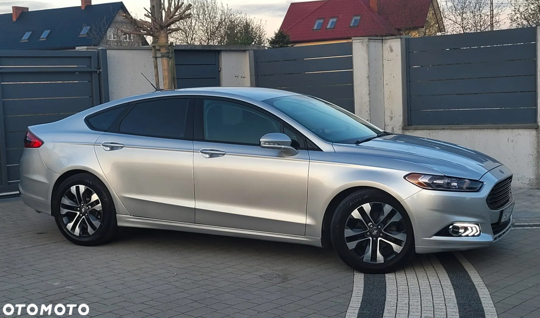 Ford Fusion - 9