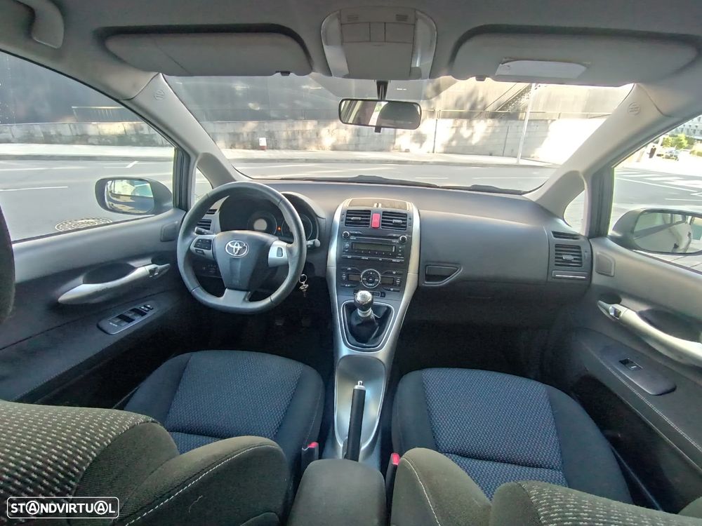 Toyota Auris 1.4 D-4D Comfort+Pack Style - 10