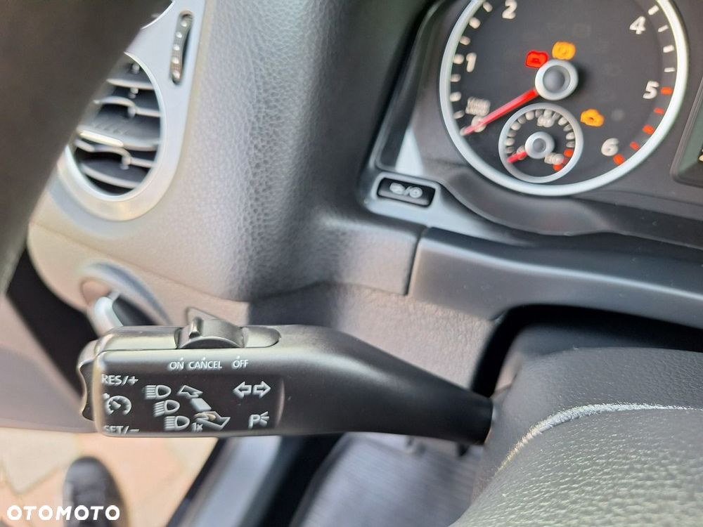 Volkswagen Tiguan 2.0 TDI SCR BlueMotion Technology Trend & Fun - 12