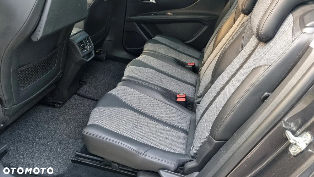 Peugeot 5008 BlueHDi 180 EAT8 Allure Pack - 15