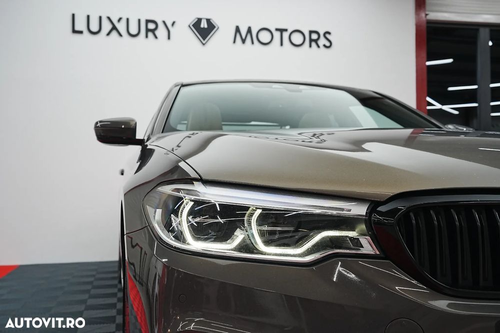BMW Seria 5 530e Aut. M Sport Edition - 19