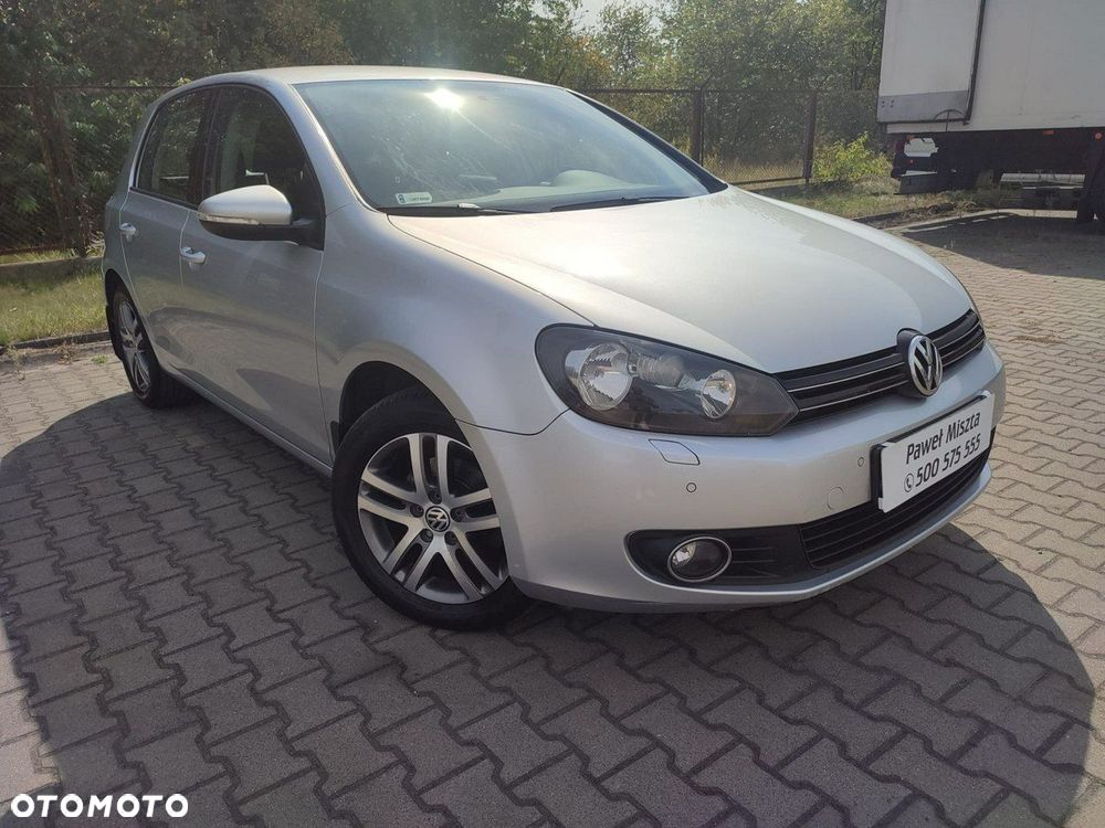 Volkswagen Golf - 25