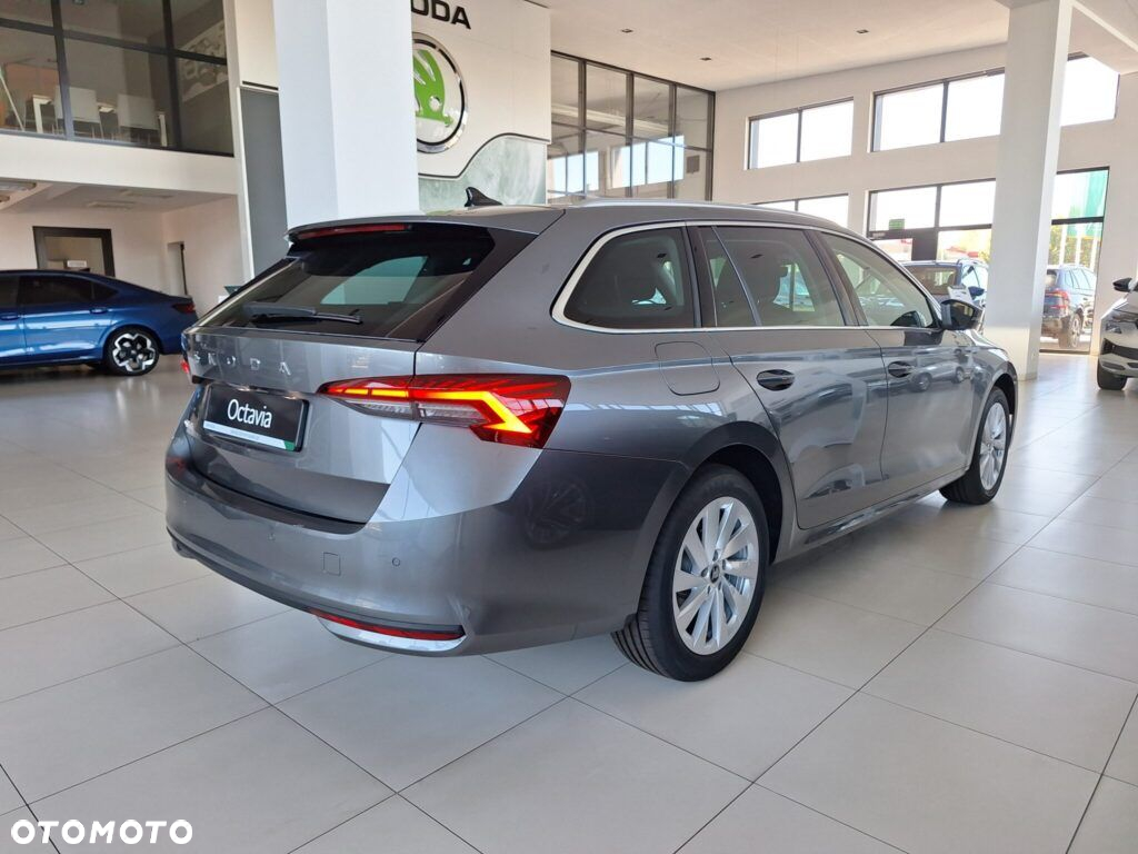 Skoda Octavia 2.0 TDI Edition 130 Selection DSG - 15