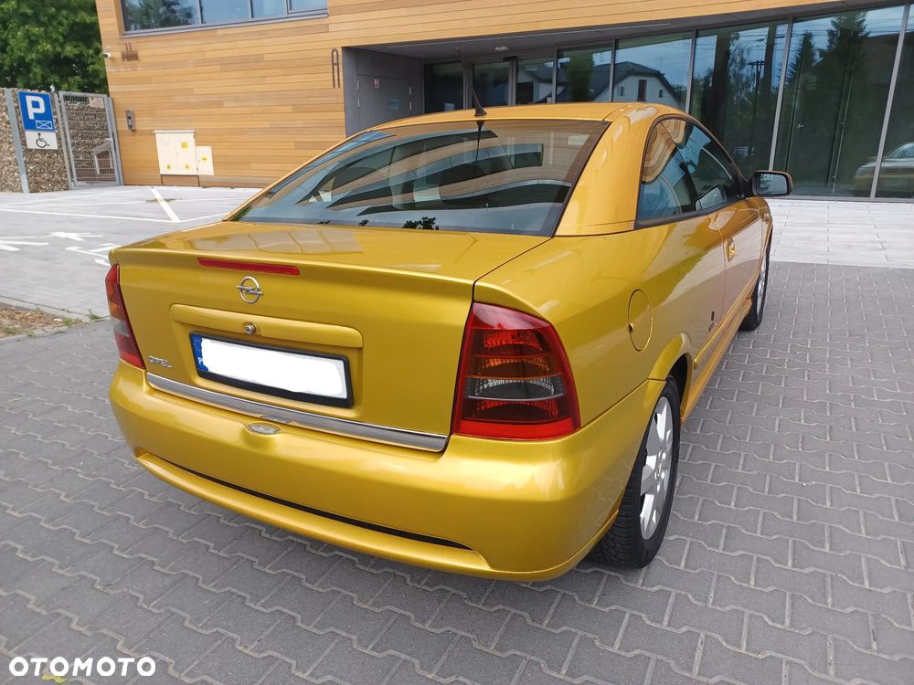 Opel Astra 2.2 Bertone - 3