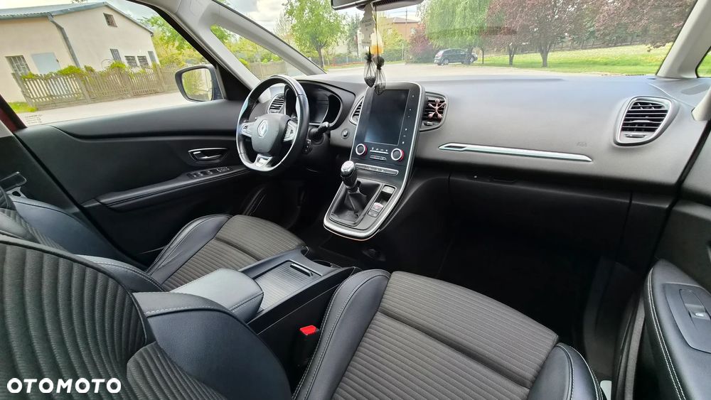 Renault Grand Scenic ENERGY dCi 110 INTENS - 18