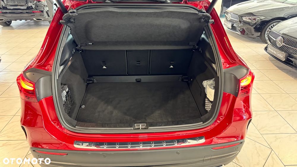Mercedes-Benz GLA 200 mHEV AMG Line 7G-DCT - 33