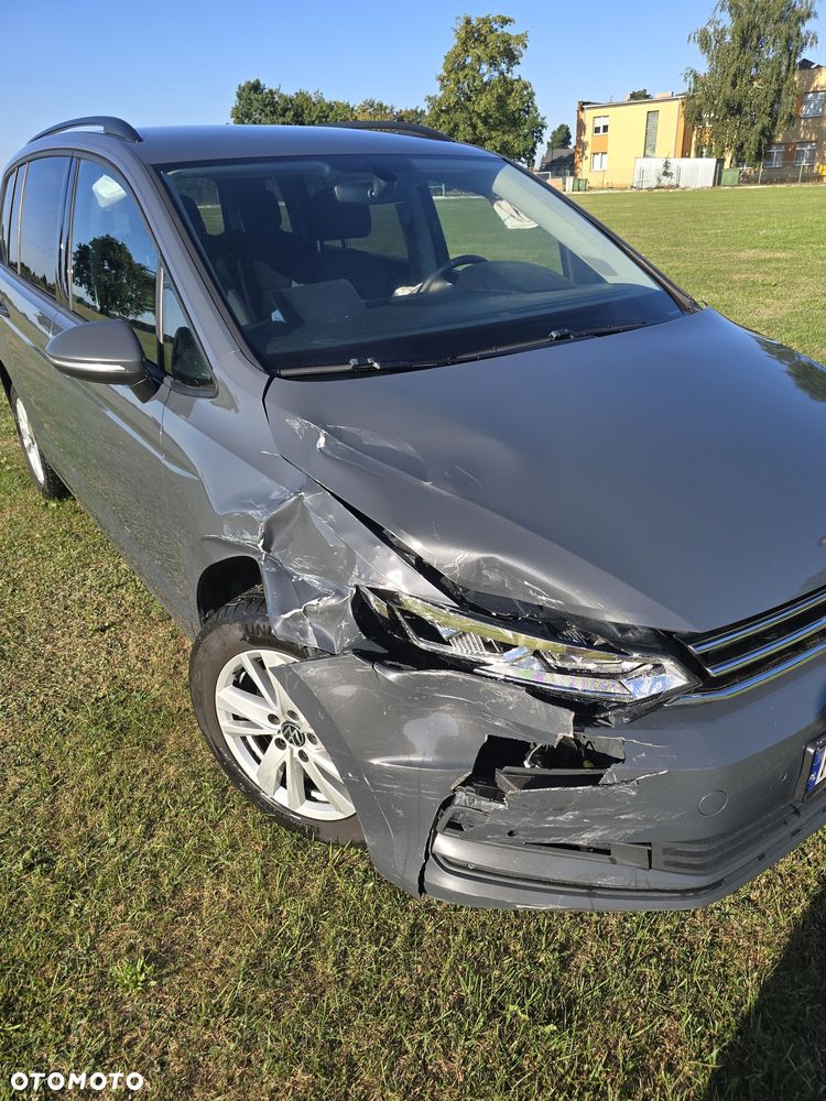 Volkswagen Touran - 2