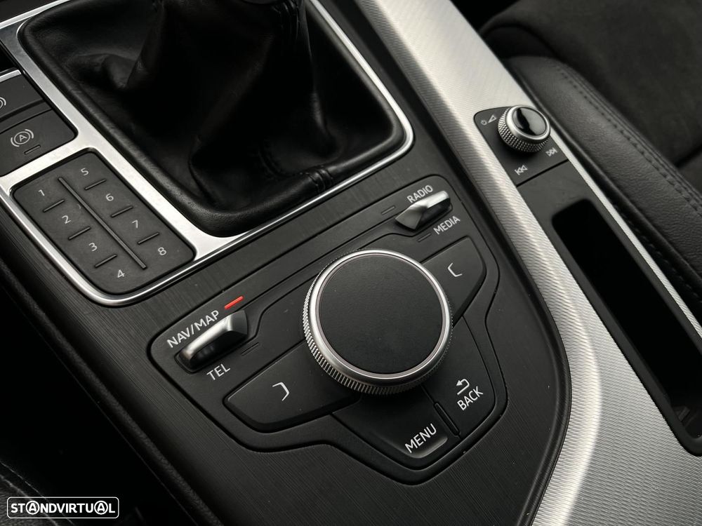 Audi A4 Avant 2.0 TDI S-line - 6