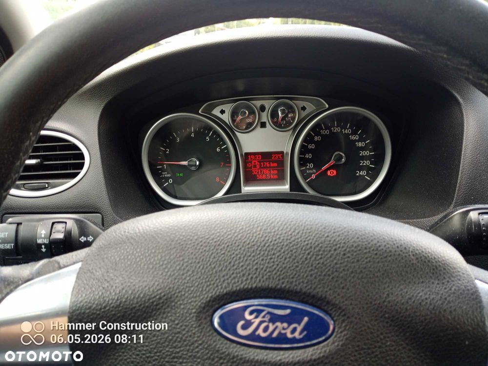 Ford Focus - 8