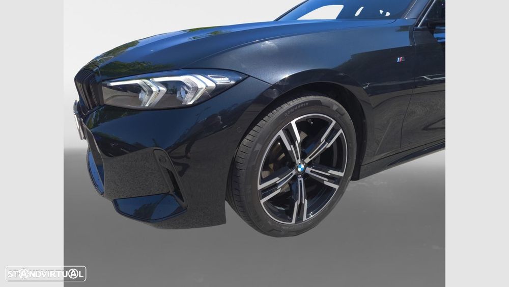 BMW 320 d Pack Desportivo M Auto — fotografia 16