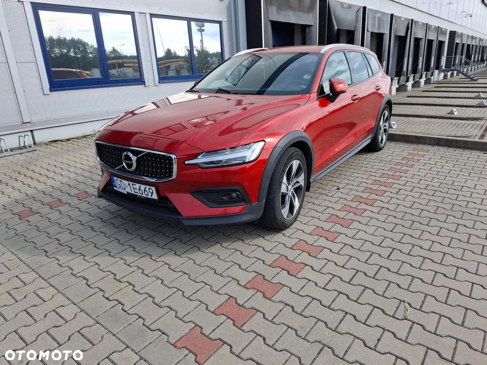 Volvo V60 B5 B AWD Inscription - 4