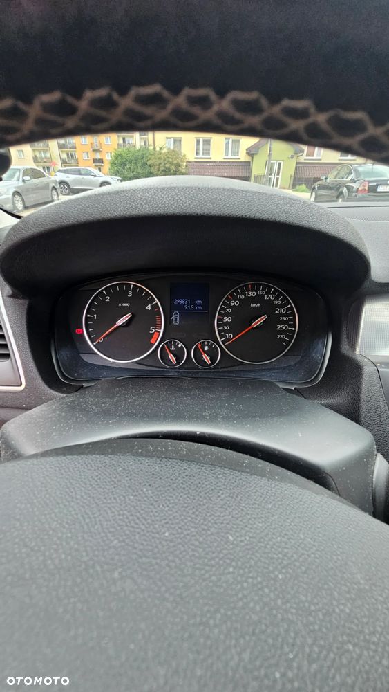 Renault Laguna dCi 175 FAP GT - 7