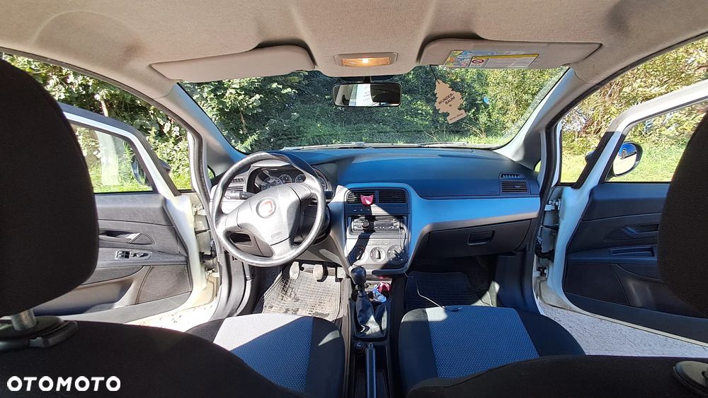 Fiat Punto - 11