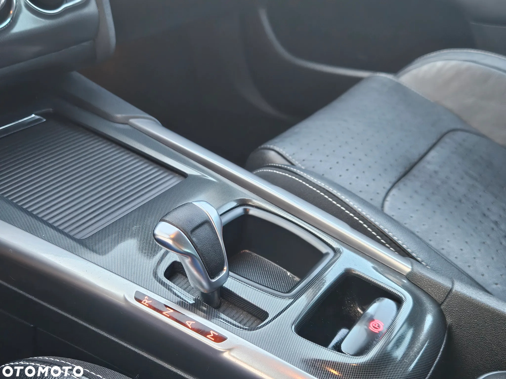 Citroën C4 THP 155 EGS6 Exclusive - 36