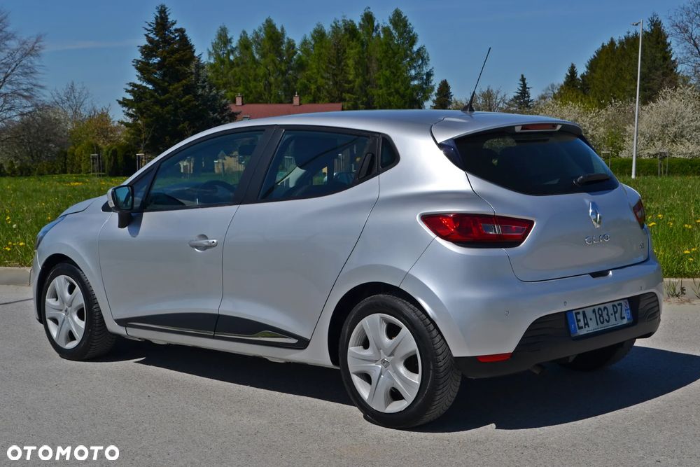 Renault Clio - 5