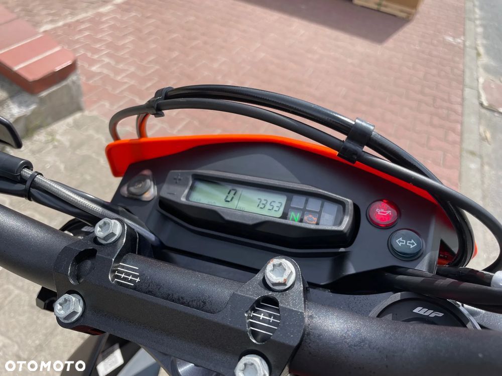 KTM SMC 690 - 10