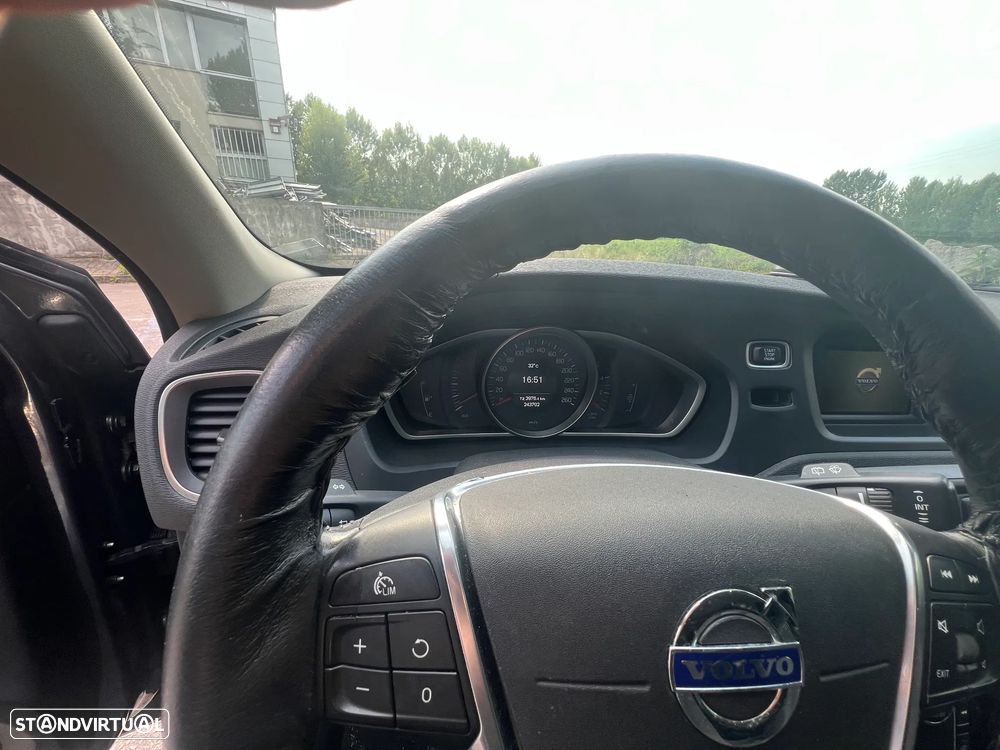 Volvo V40 2.0 D4 Summum - 9