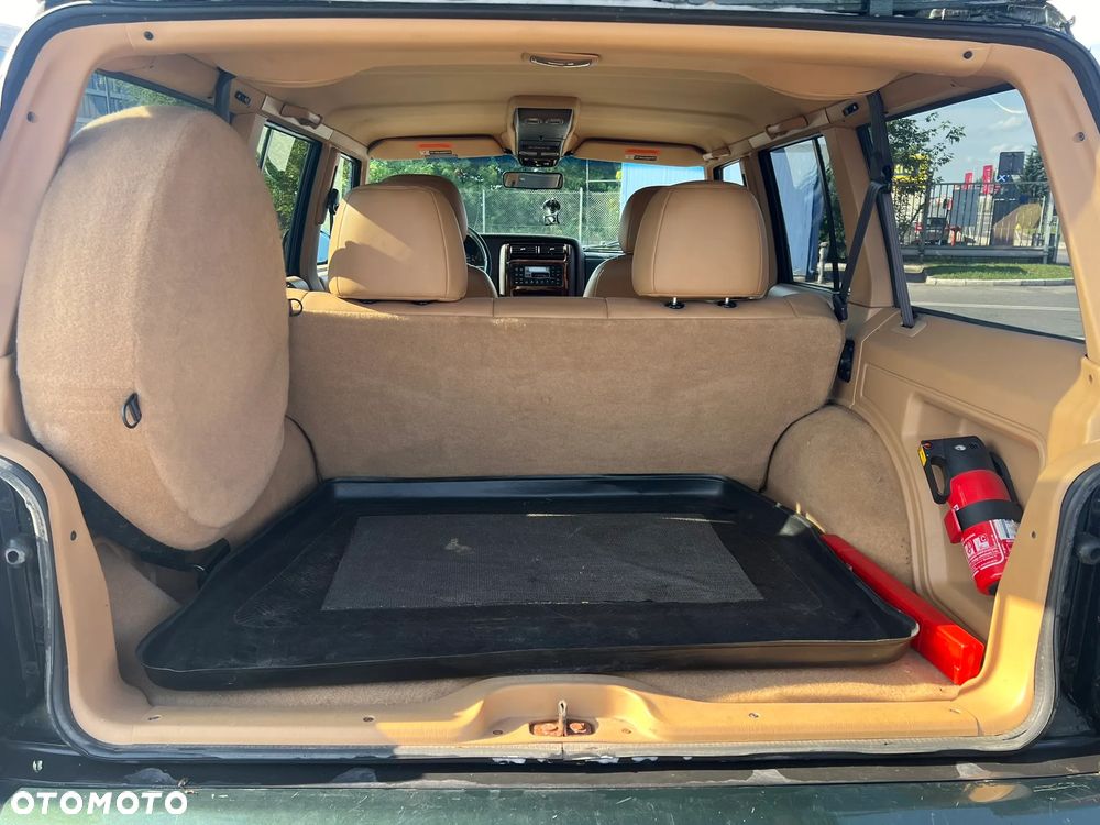 Jeep Cherokee - 7