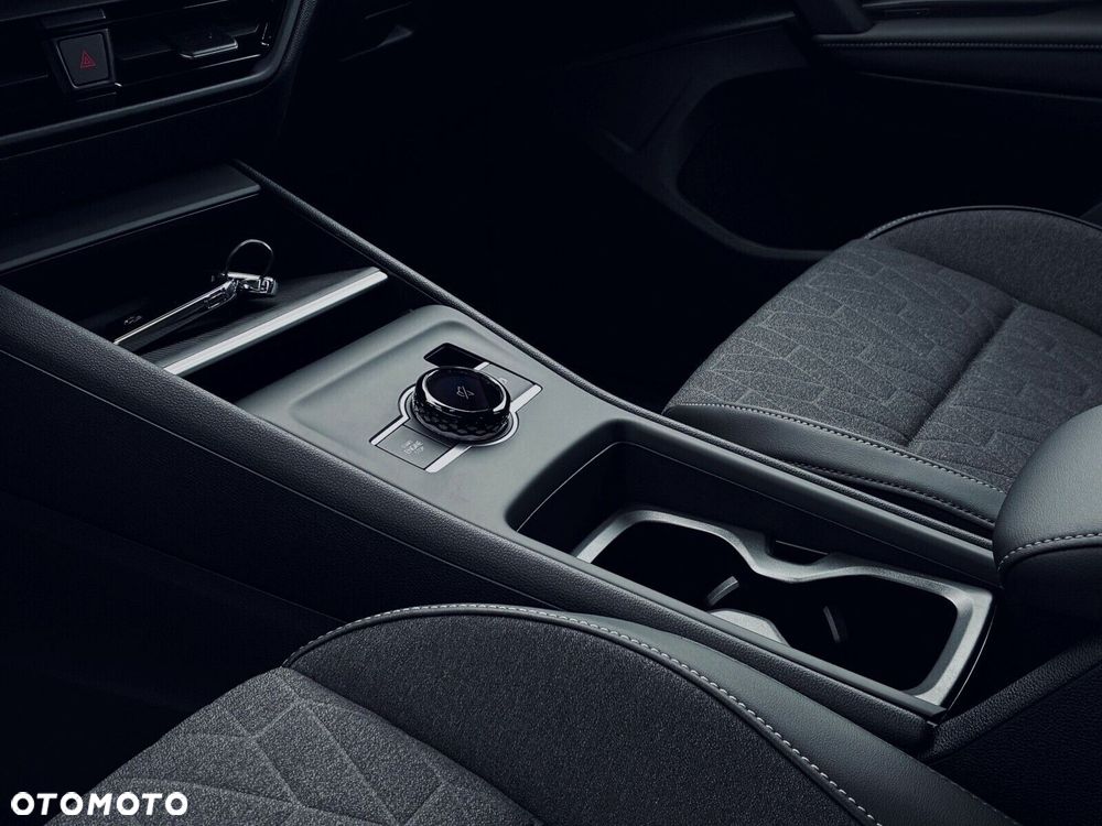 Volkswagen Tiguan - 23