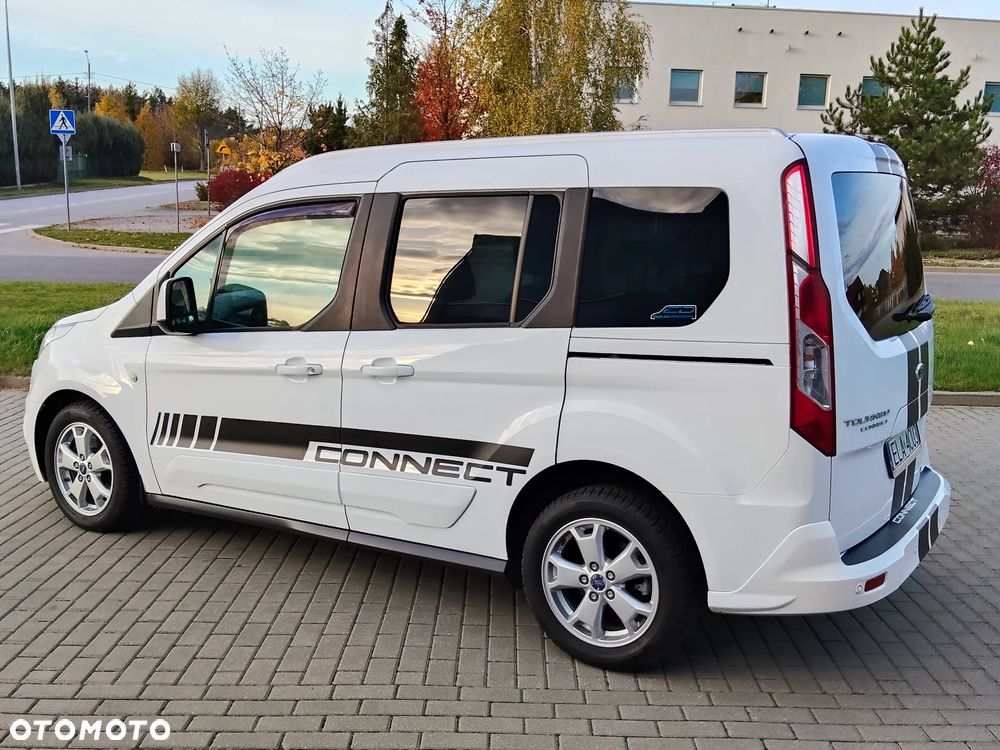 Ford Tourneo Connect - 8
