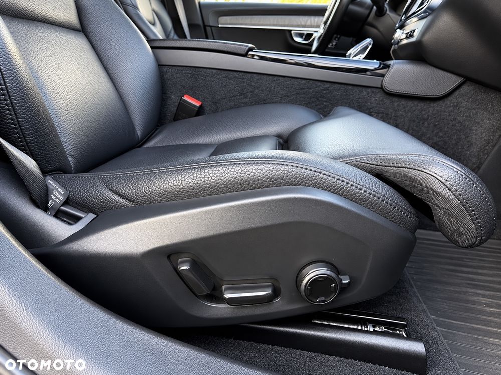 Volvo V90 T8 Recharge AWD Geartronic Inscription - 20