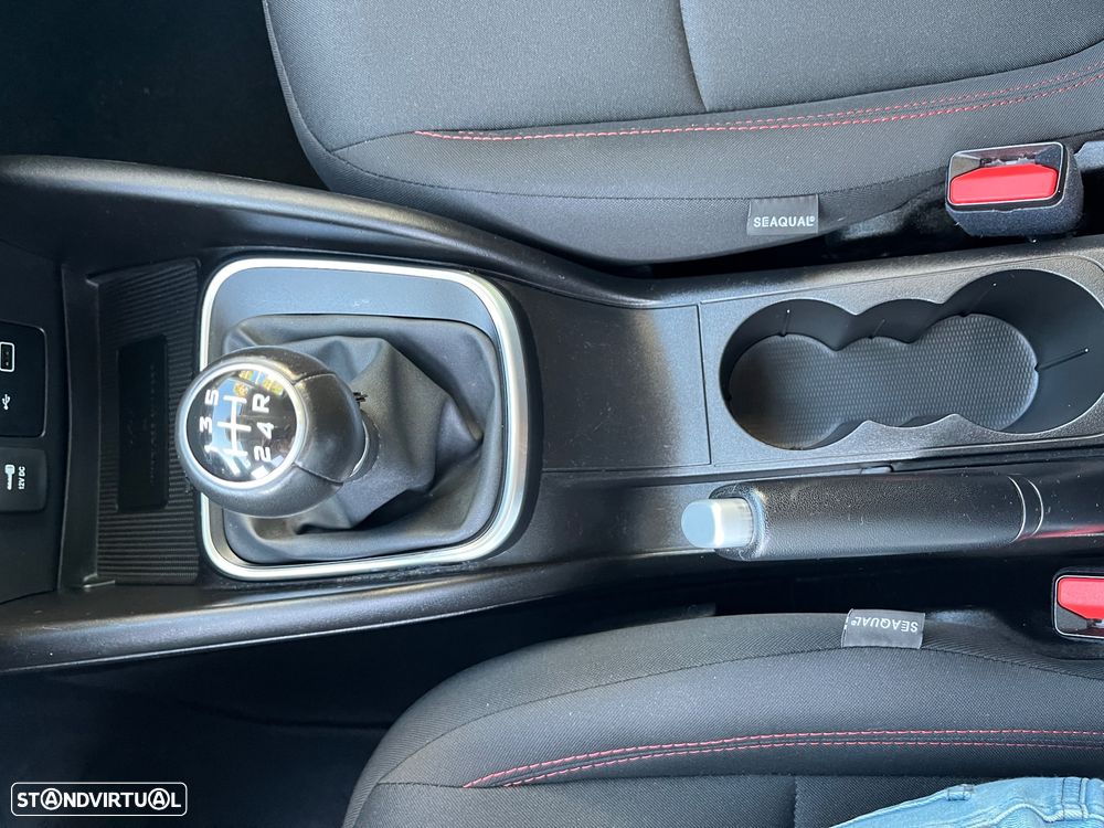 Fiat Tipo Cross 1.0 GSE T3 - 18