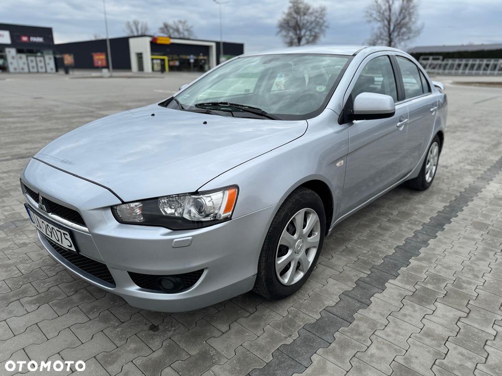 Mitsubishi Lancer 1.6 - 3