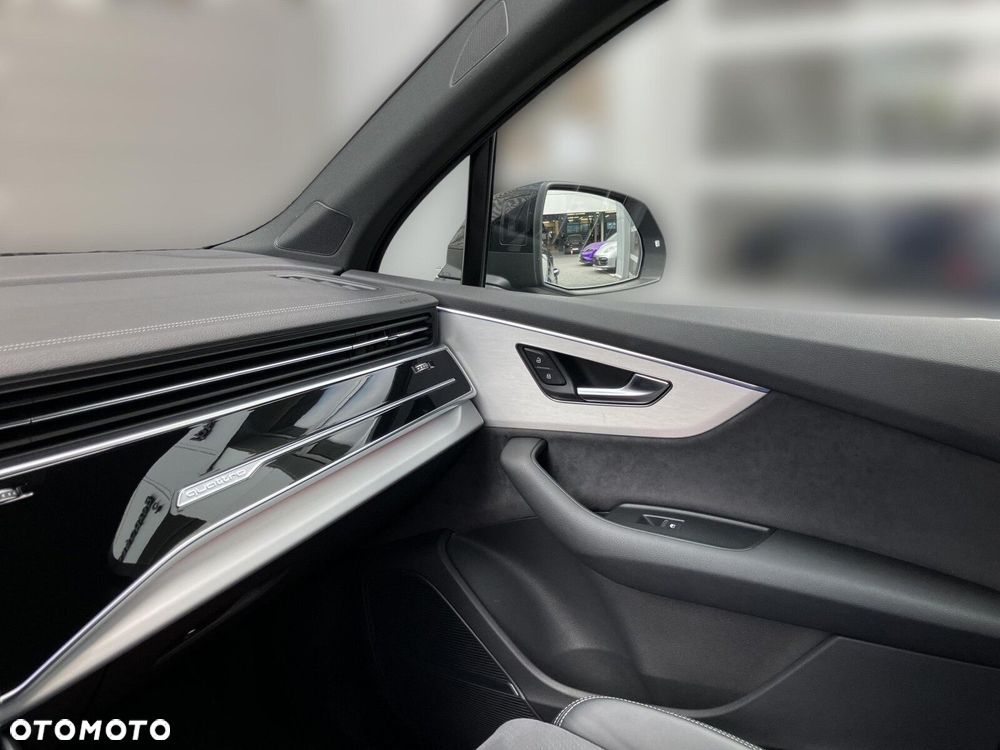 Audi SQ7 - 33