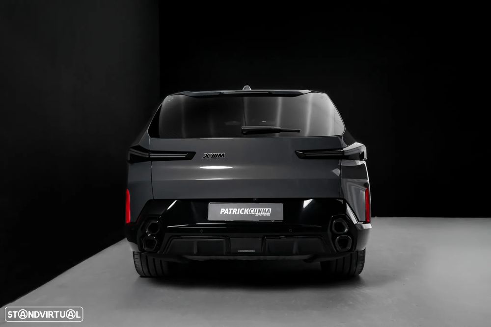 BMW XM 50e - 4