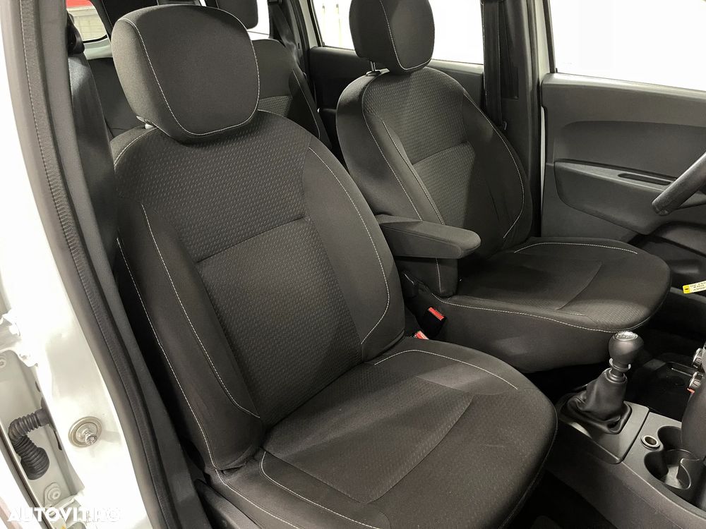 Dacia Lodgy 1.5 Blue dCi Laureate - 9