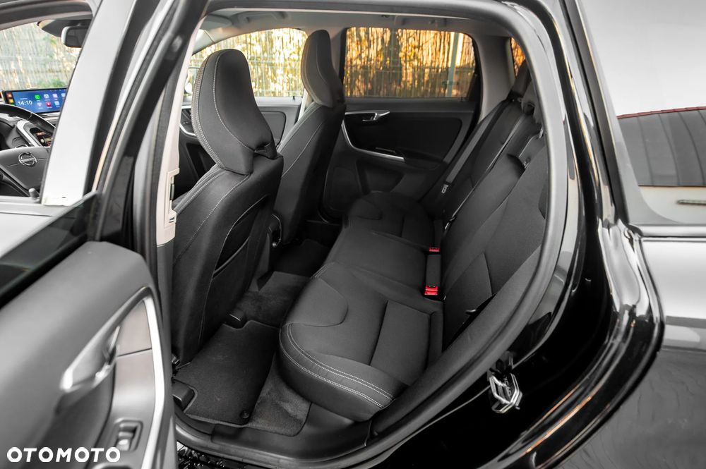 Volvo XC 60 D4 AWD Summum - 9