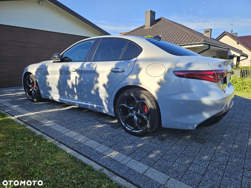 Alfa Romeo Giulia 2.0 Turbo Veloce TI Q4 - 10