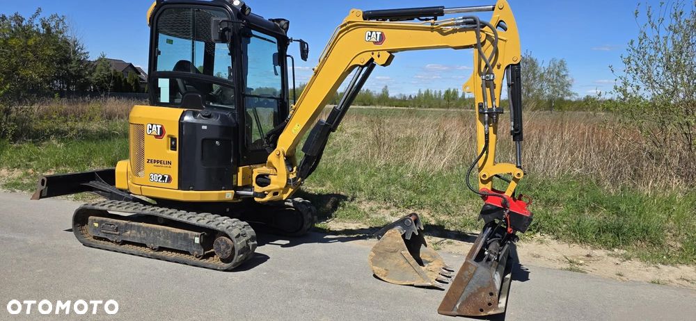 Caterpillar 302,7 CR    / 302. 303, 301.8 , 304 , 305 - 8