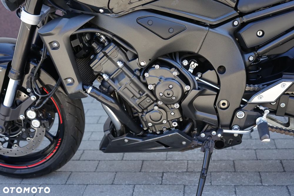 Yamaha FZ - 30