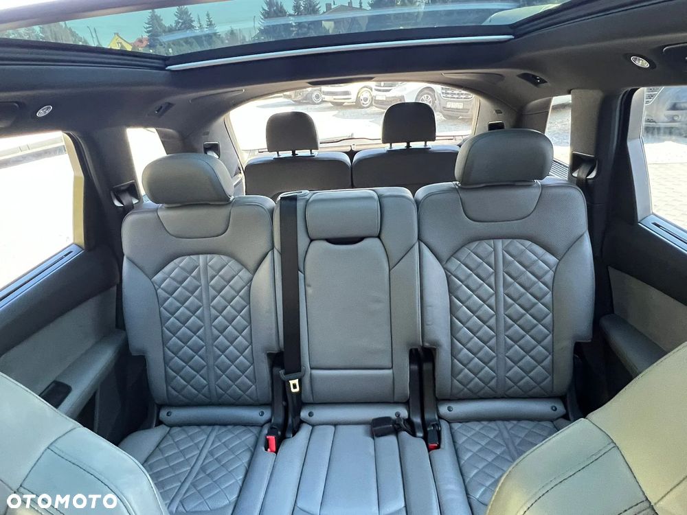 Audi SQ7 SUV TFSI tiptronic - 14