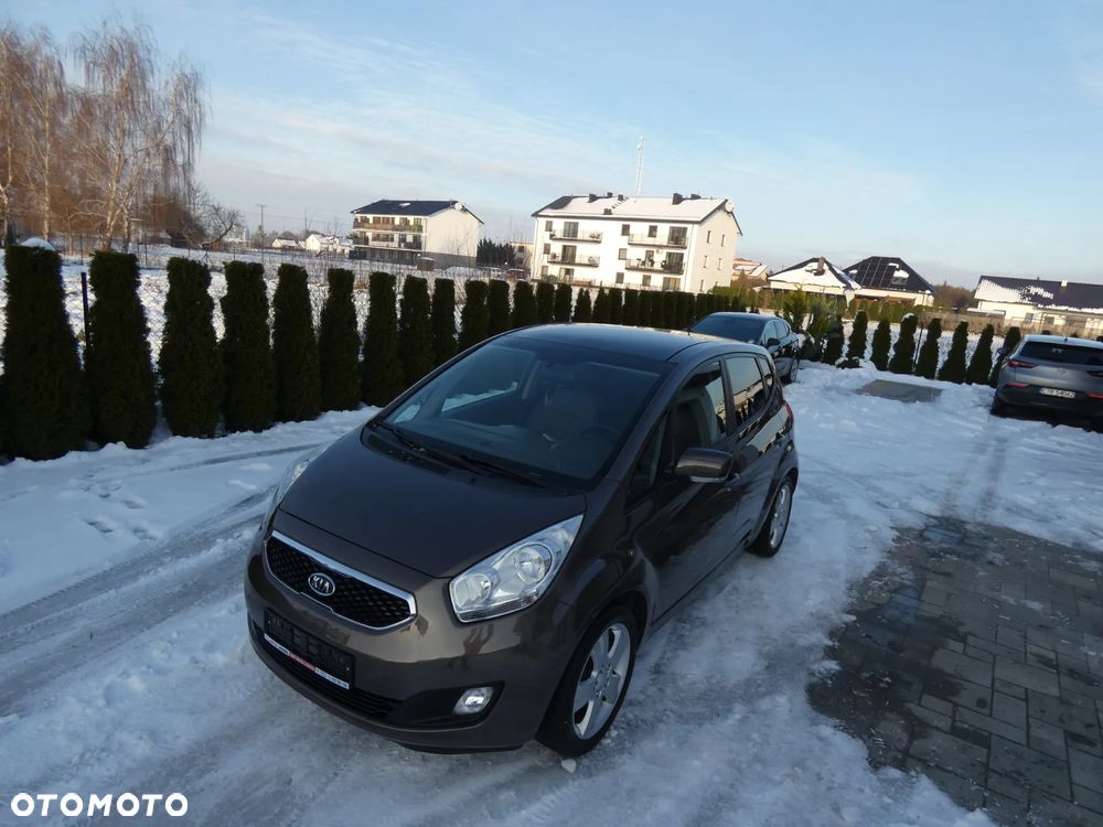 Kia Venga 1.6 CVVT Dream Team Edition - 1