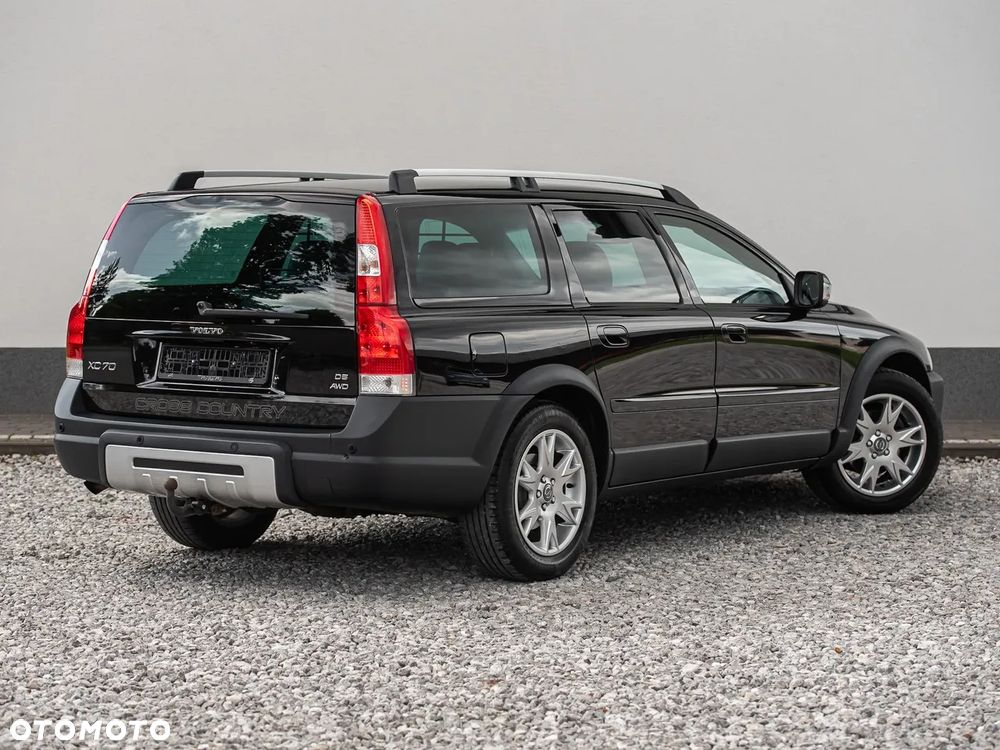 Volvo XC 70 D5 AWD Kinetic - 13