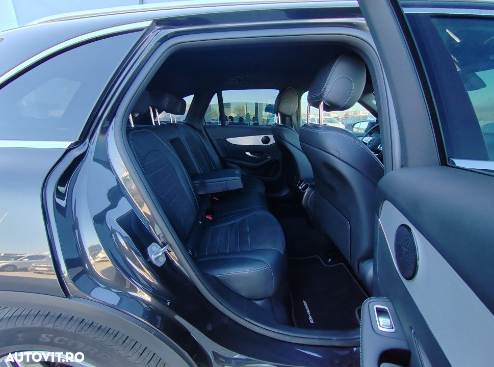 Mercedes-Benz GLC 300 e 4MATIC - 19