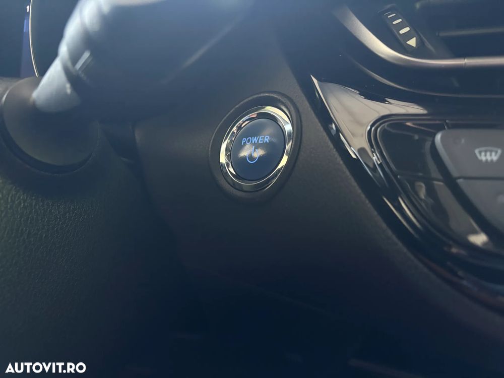 Toyota C-HR - 22
