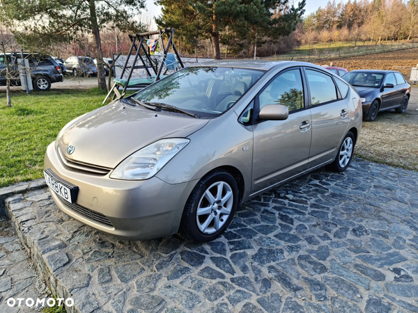 Toyota Prius (Hybrid) Sol