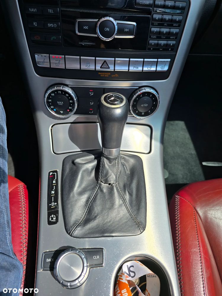 Mercedes-Benz SLK 350 BlueEFFICIENCY 7G-TRONIC Edition 1 - 21