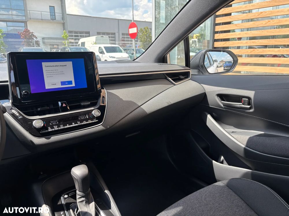 Toyota Corolla 1.8 HSD Eco - 17