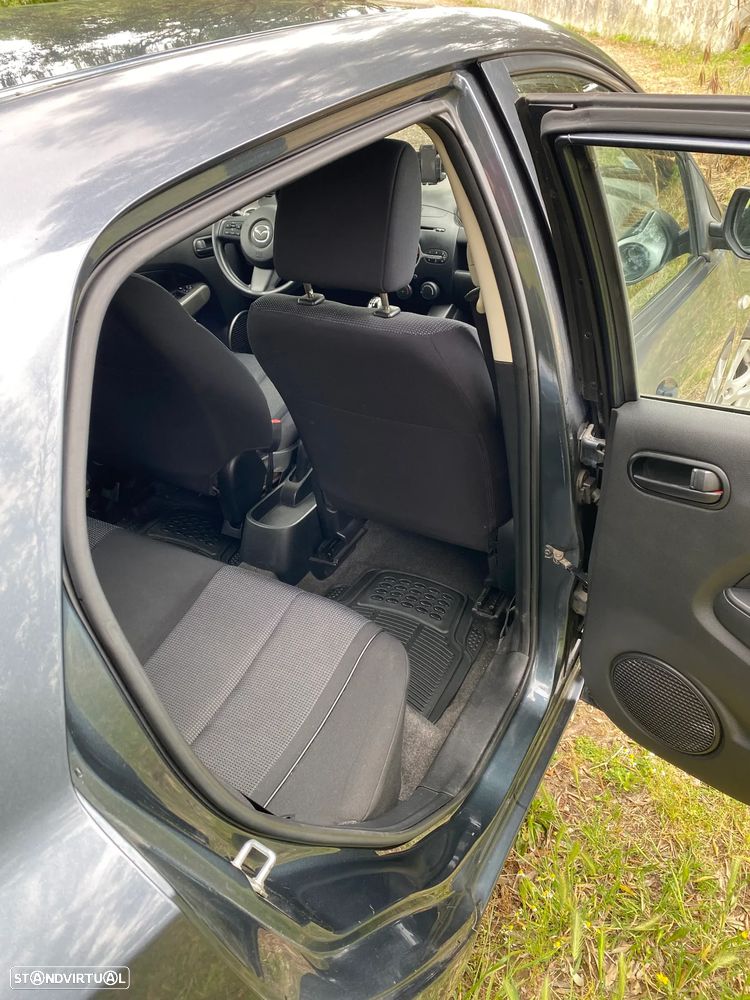 Mazda 2 1.3 MZR Exclusive - 32