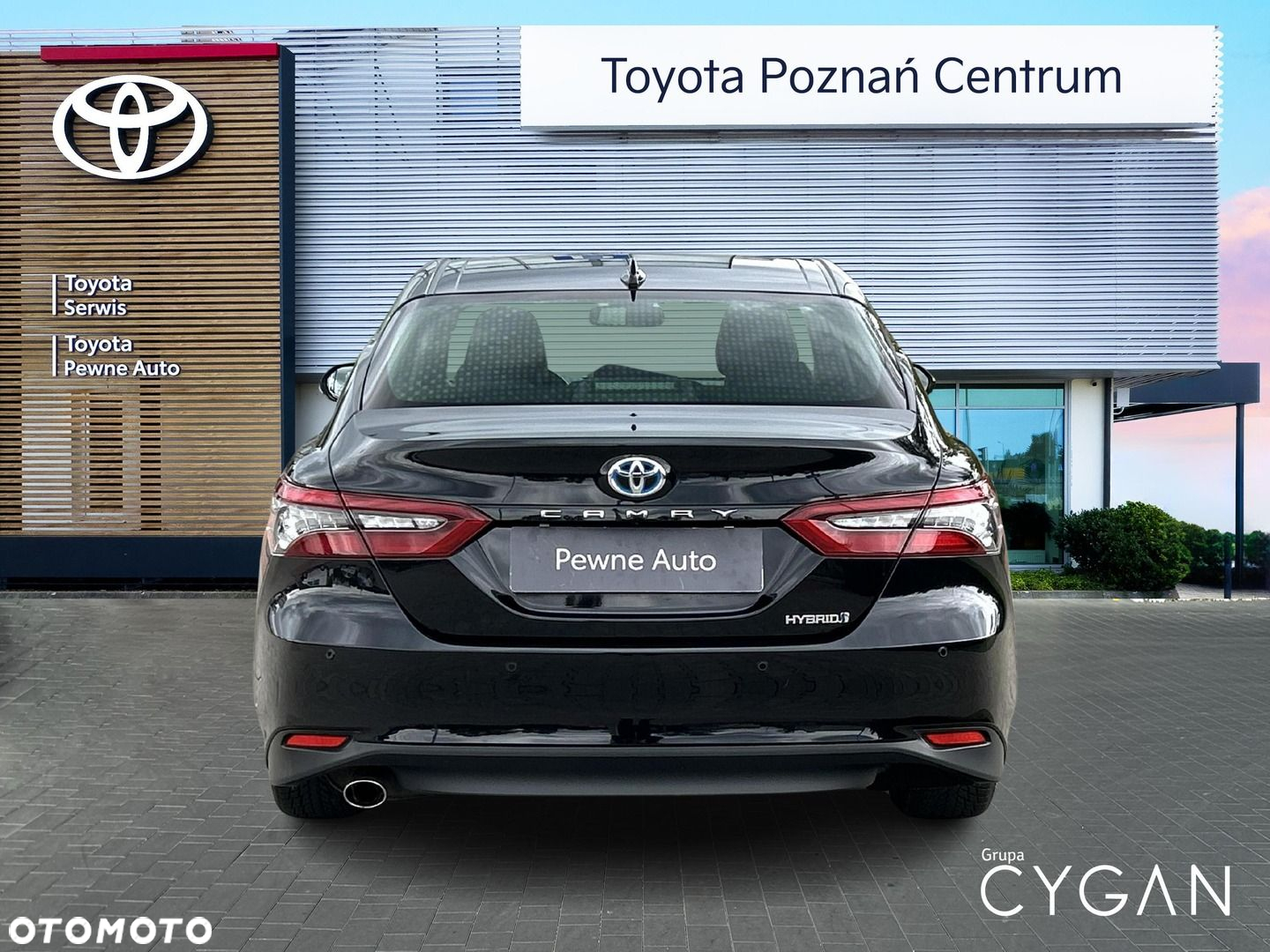 Toyota Camry 2.5 Hybrid Executive CVT - 4