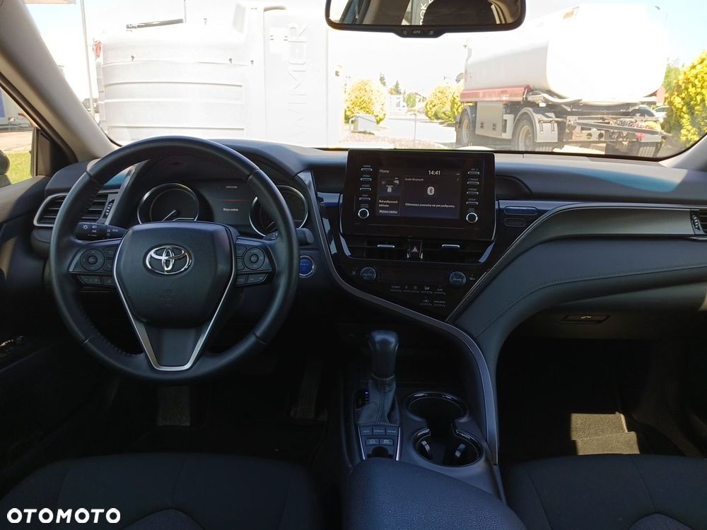 Toyota Camry 2.5 Hybrid Comfort CVT - 11