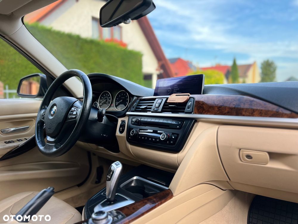BMW Seria 3 - 22