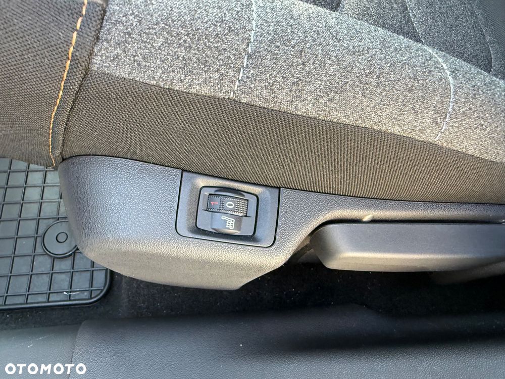 Citroën C3 1.2 PureTech Shine - 8