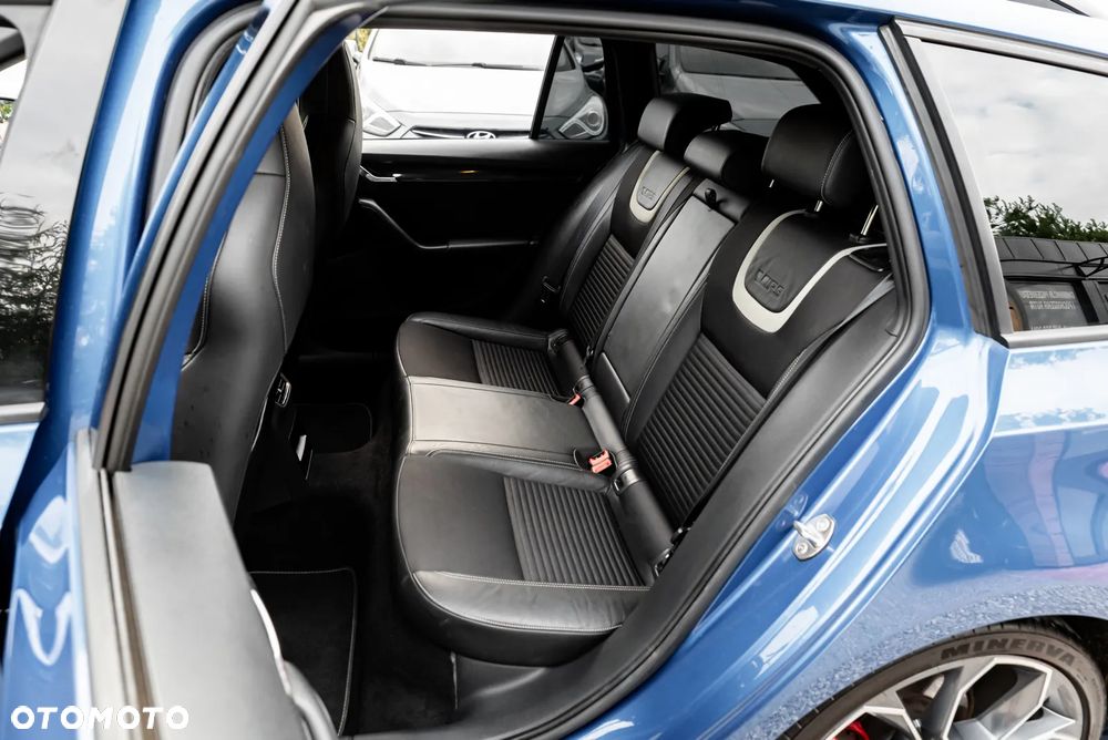 Skoda Octavia 2.0 TSI (Green tec) DSG RS - 21